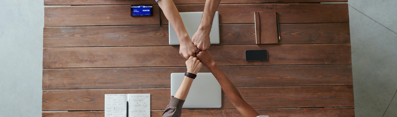 Understanding the Direct-To-Customer Business Model