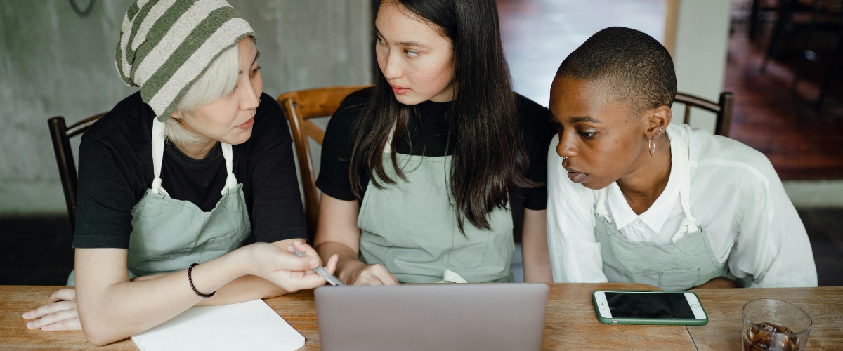 Digital-First SME Growth Solutions: How Technology Accelerates Scaling