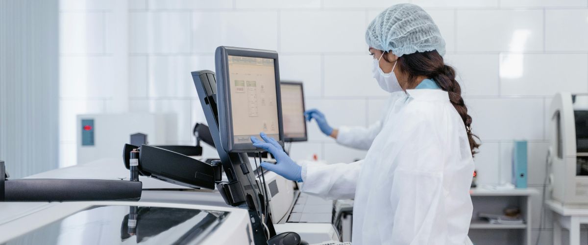 The Benefits and Costs of Implementing Data Analysis in Healthcare