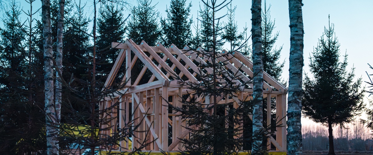 Can Green Building Materials Make Buildings More Climate-Resilient?