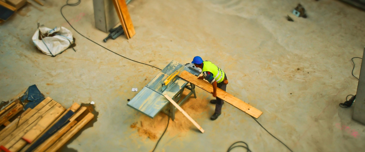 Evolution of Sustainable Construction Materials in Modern Infrastructure