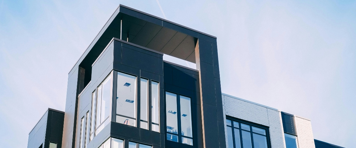 Top Building Materials Trends: Why Energy Efficient Roofing Materials Lead the Way